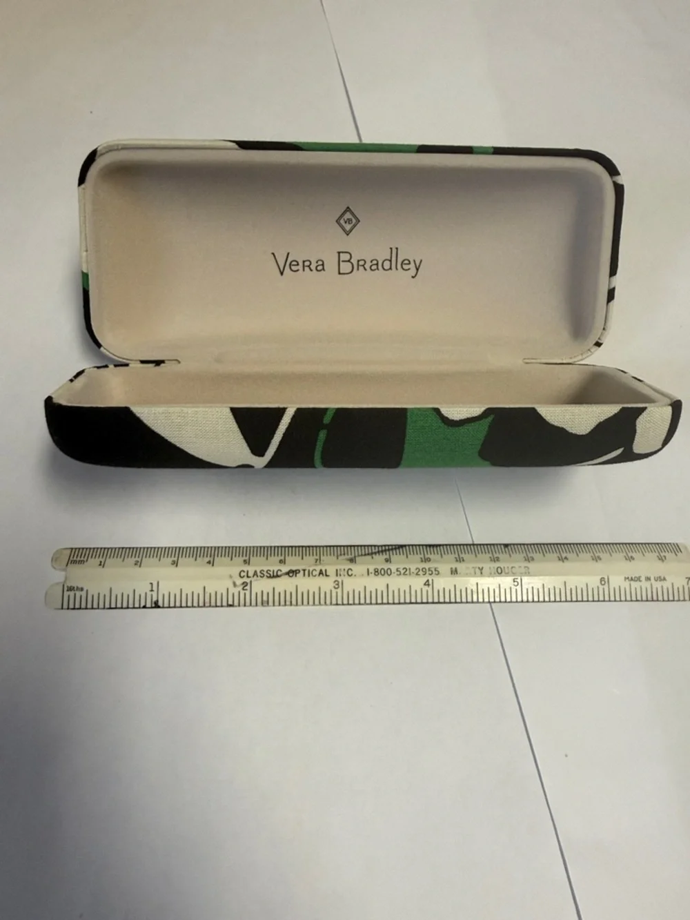 NWOT Vera Bradley Imperial Rose Green & Black Patterned Women's Sunglasses Case